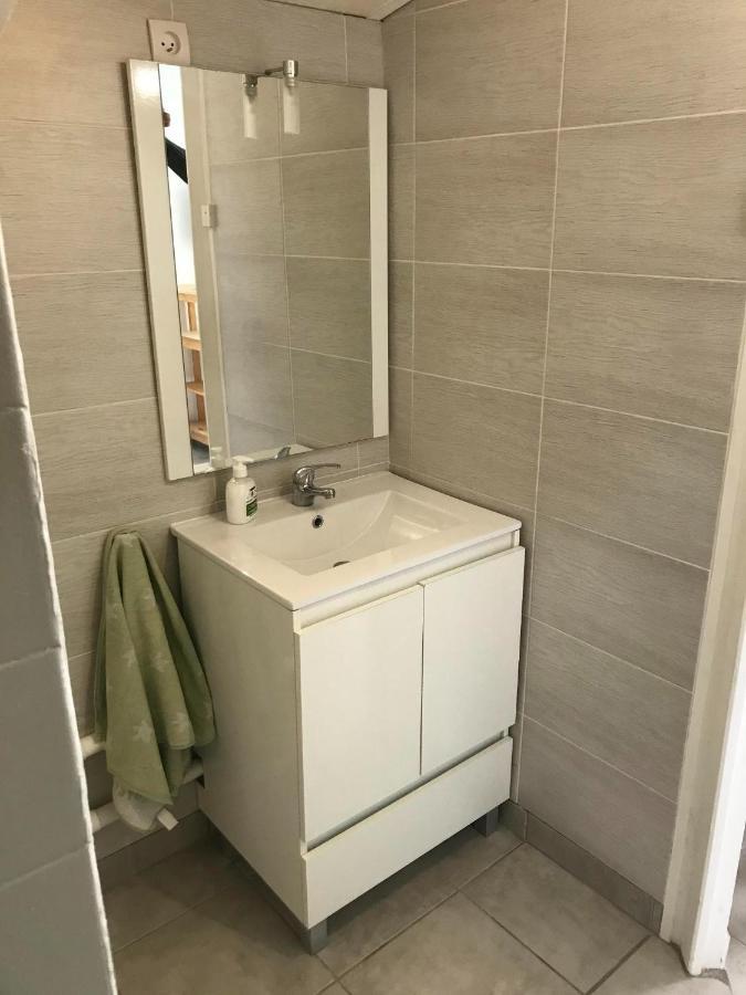 شقة Joli Studio, Plain-Pied, Calme, Proche Centre ناربون المظهر الخارجي الصورة